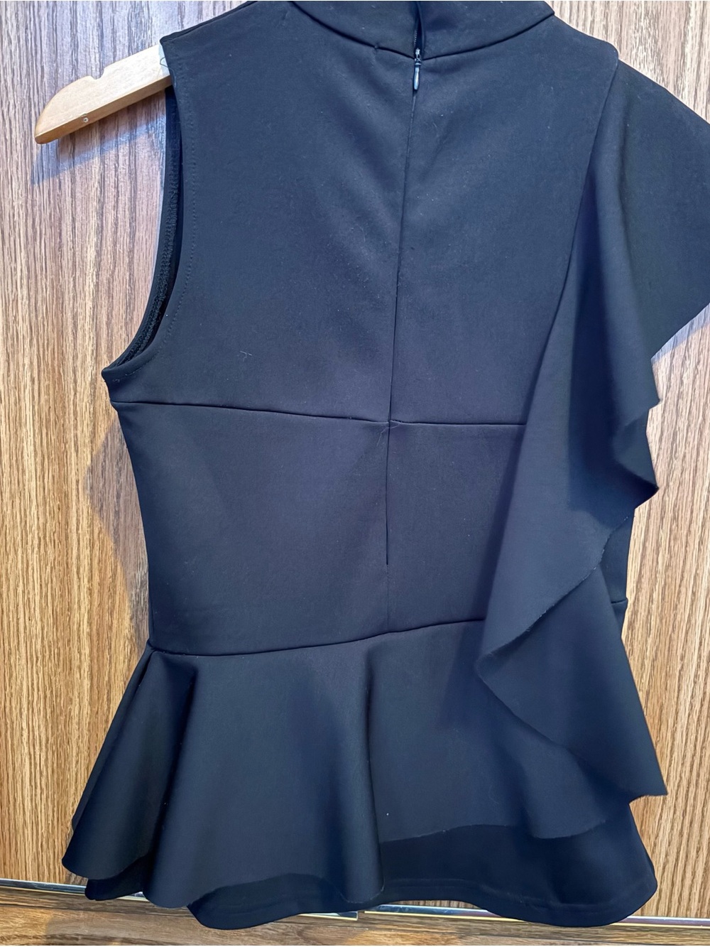 Asymmetrical Black Ruffle Peplum Top - Picture 7 of 9
